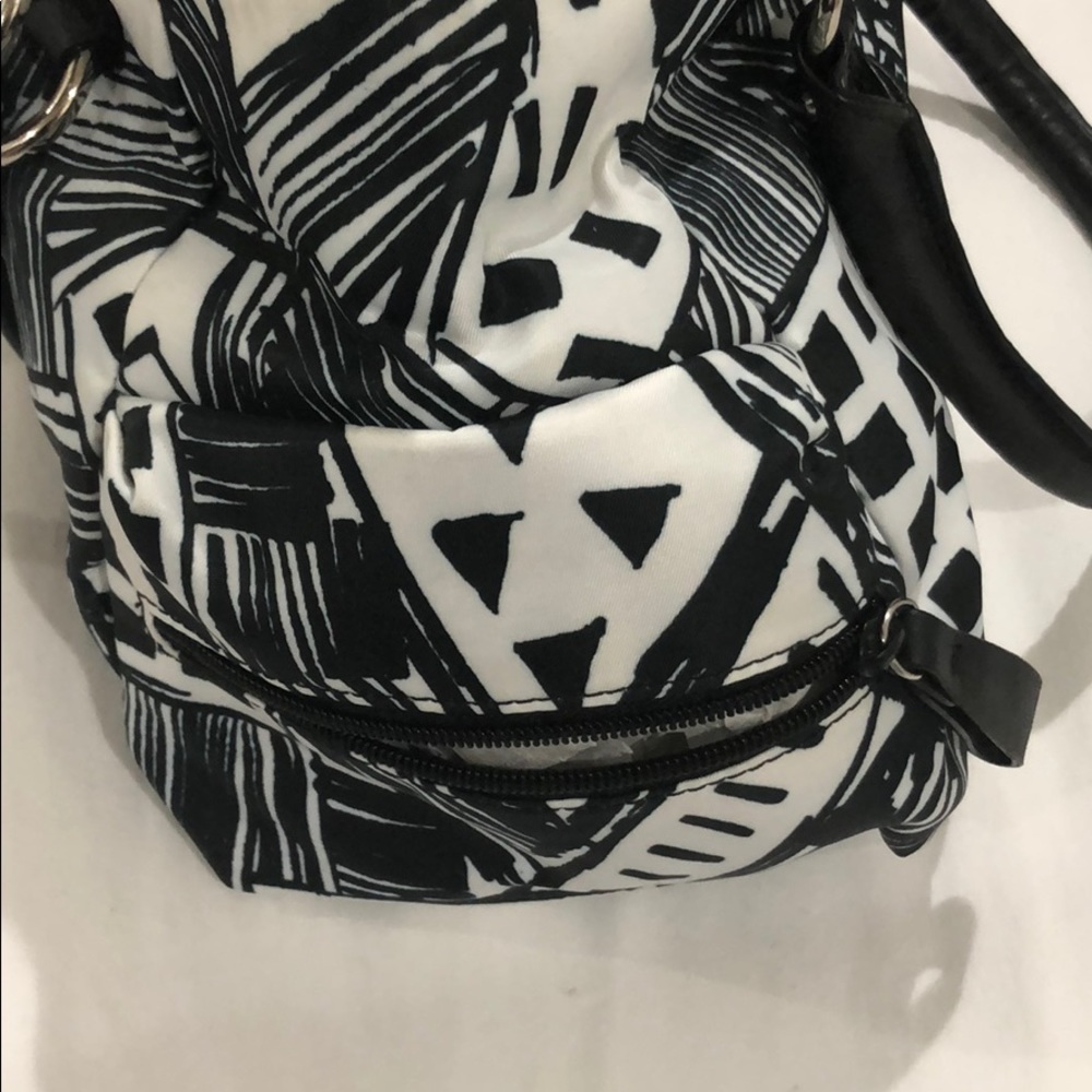 Handbag - Picture 5 of 5